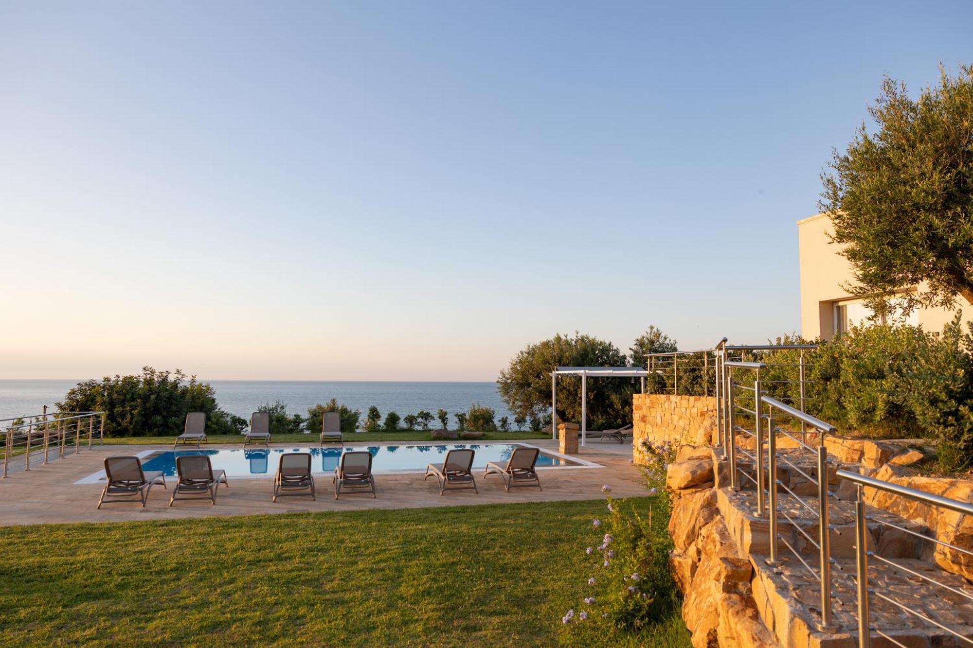 Aura Maris Beach Residence Mazzaforno Чефалу Экстерьер фото